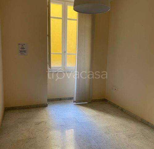 ufficio in affitto a Salerno in zona Centro Città