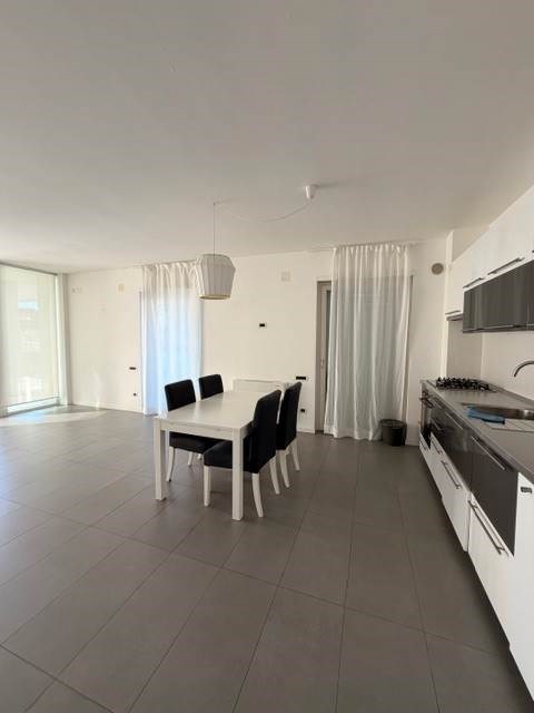 appartamento in affitto a Salerno in zona Sala Abbagnano