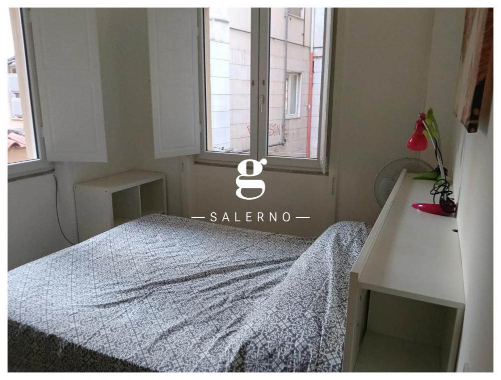 appartamento in affitto a Salerno in zona Centro Città