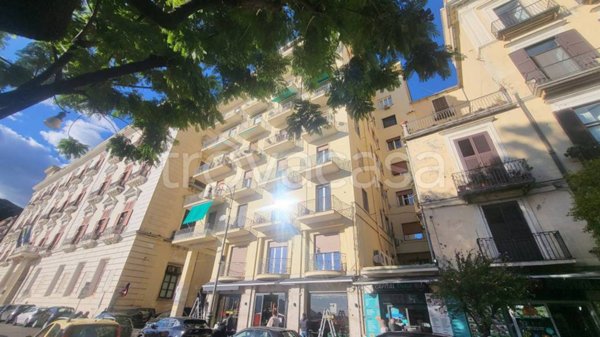 ufficio in affitto a Salerno in zona Centro Città