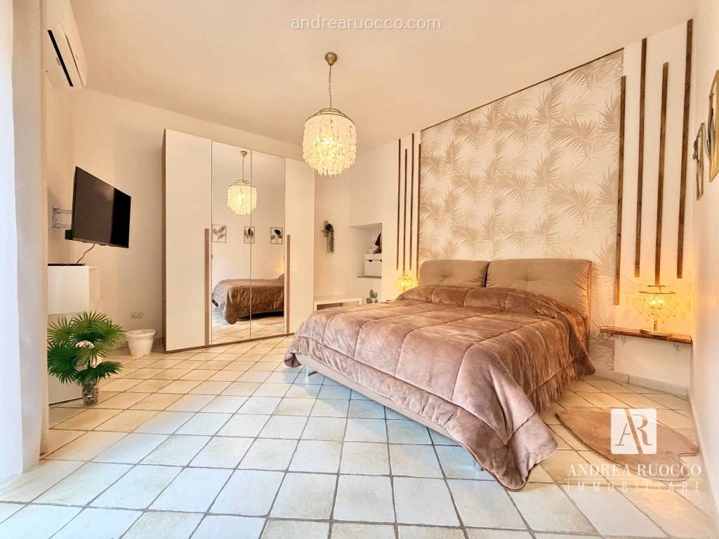 appartamento in affitto a Salerno in zona Centro Città