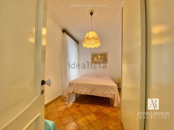 appartamento in affitto a Salerno in zona Porto