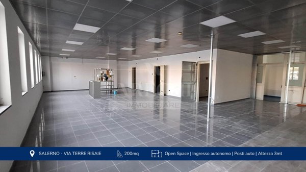 ufficio in affitto a Salerno in zona Zona Industriale