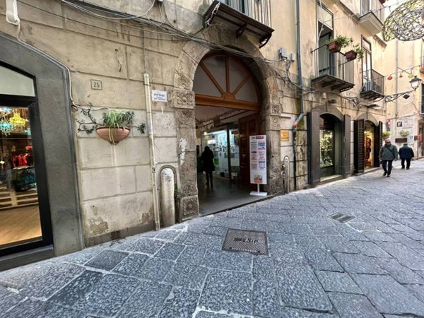 appartamento in affitto a Salerno in zona Centro Città