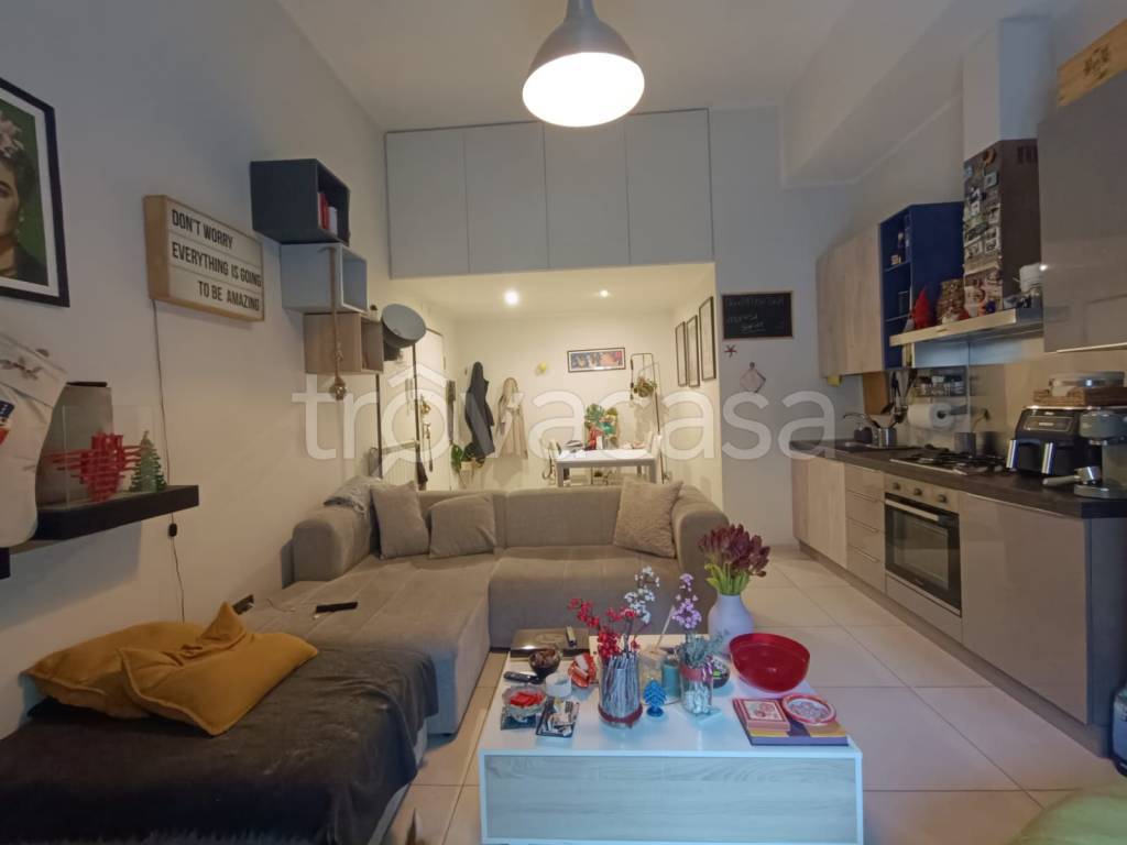 appartamento in affitto a Salerno in zona Centro Città