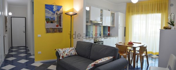 appartamento in affitto a Salerno in zona Centro Città