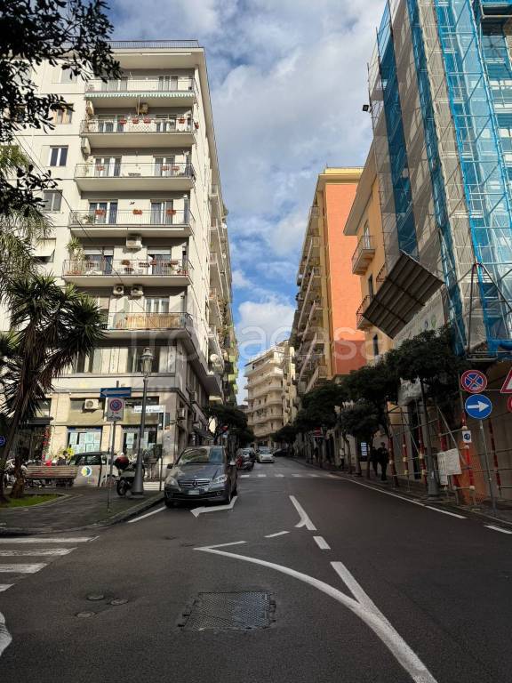 appartamento in affitto a Salerno in zona Centro Città