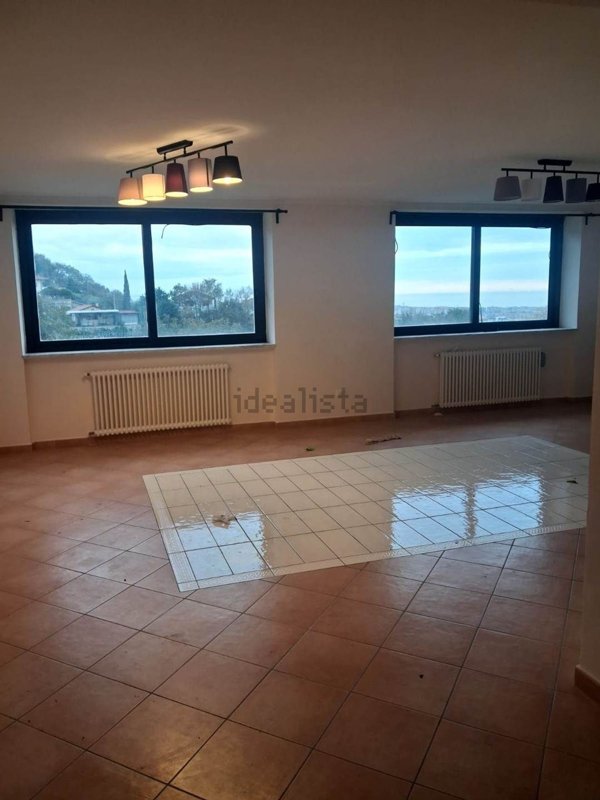 appartamento in affitto a Salerno in zona Torrione