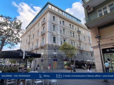 ufficio in affitto a Salerno in zona Centro Città