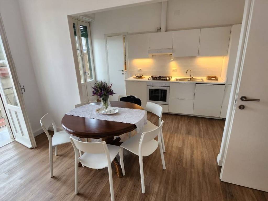 appartamento in affitto a Salerno in zona Centro Città