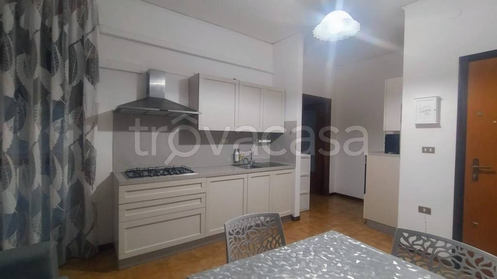 appartamento in affitto a Salerno in zona Centro Città