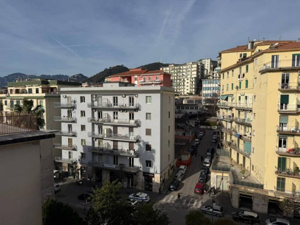 appartamento in affitto a Salerno