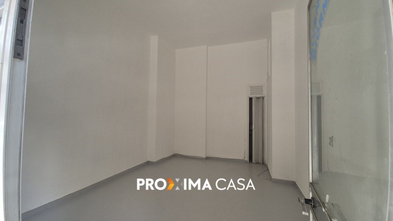 negozio in affitto a Salerno in zona Irno