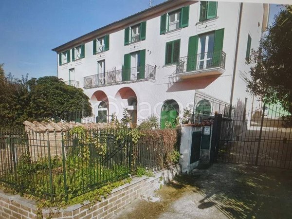 appartamento in affitto a Salerno in zona Fontana di Genca / Pastorano