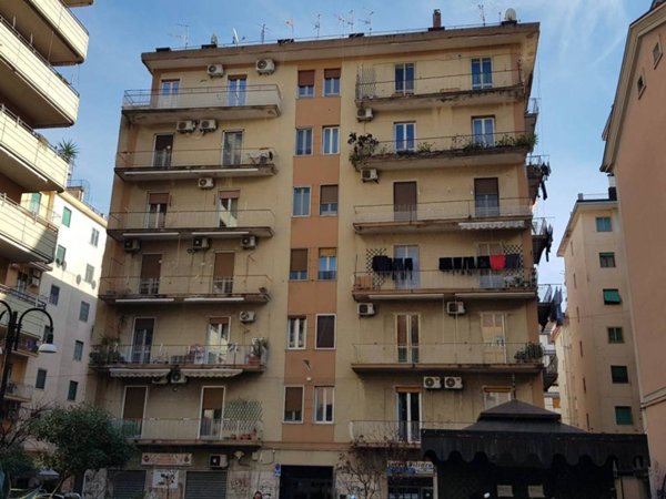 appartamento in affitto a Salerno in zona Torrione