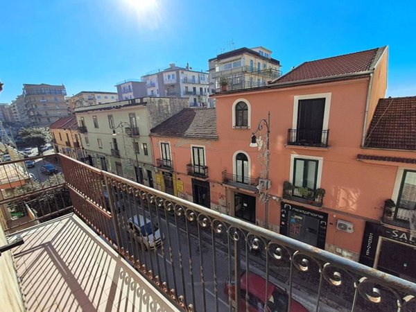 appartamento in affitto a Salerno in zona Mercatello