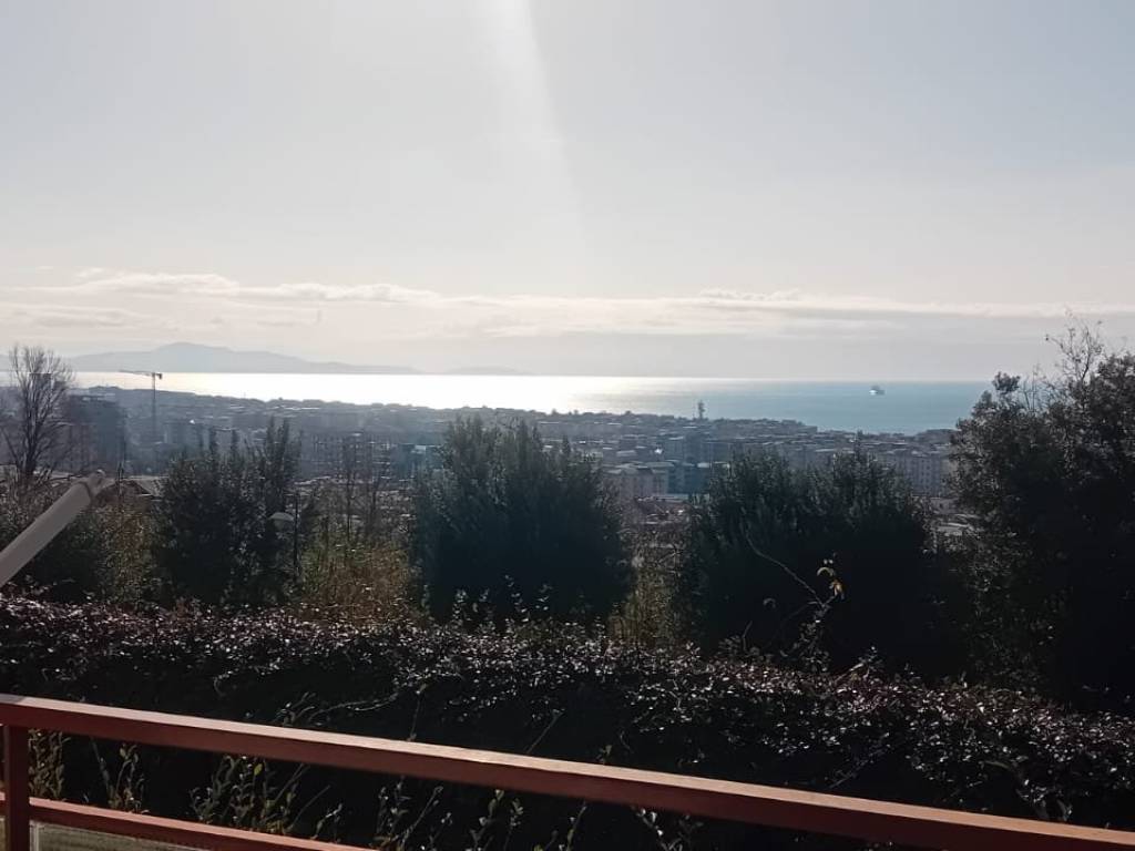 appartamento in affitto a Salerno in zona Torrione
