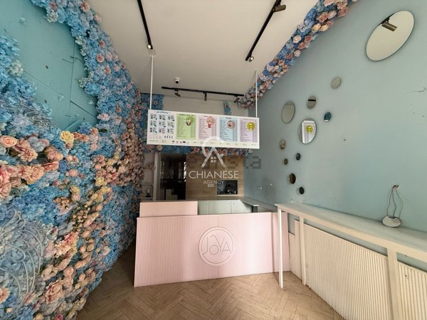 locale commerciale in affitto a Salerno in zona Centro Città