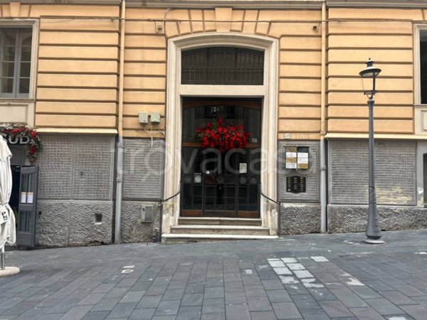 ufficio in affitto a Salerno in zona Centro Città