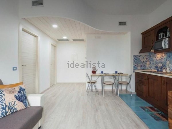 appartamento in affitto a Salerno in zona Mercatello