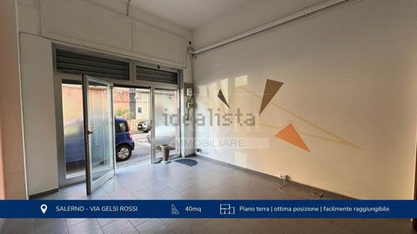 negozio in affitto a Salerno in zona Gelsi Rossi