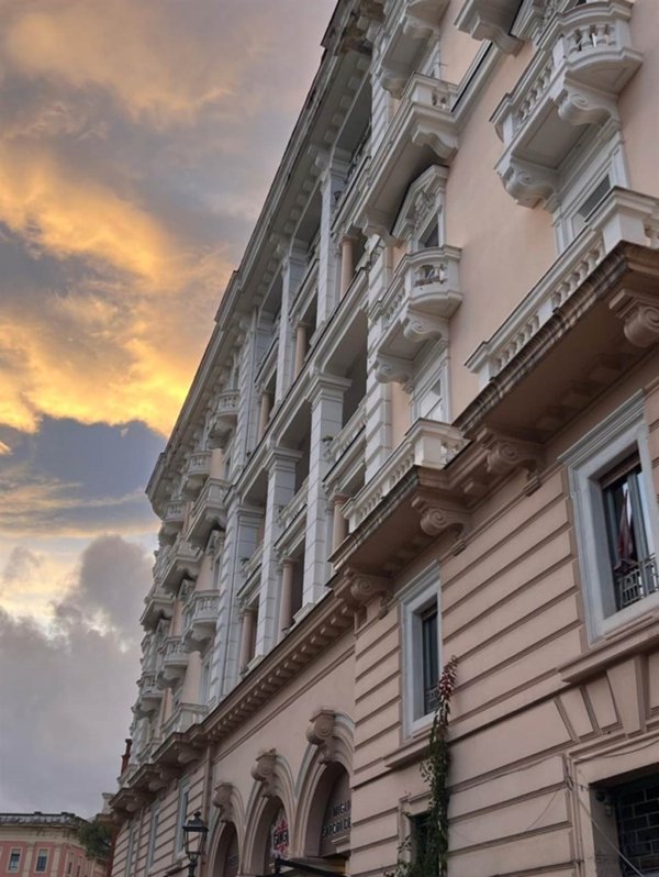 appartamento in affitto a Salerno in zona Centro Città