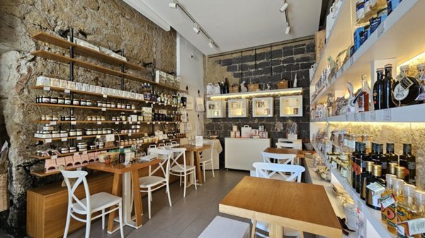 appartamento in affitto a Salerno in zona Porto