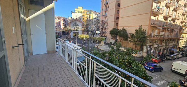 appartamento in affitto a Salerno in zona Centro Città