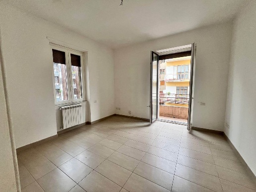 appartamento in affitto a Salerno in zona Centro Città