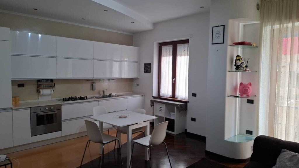 appartamento in affitto a Salerno in zona Pastena