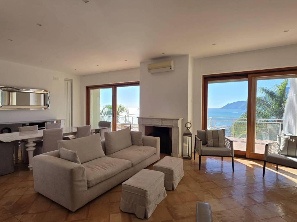 casa semindipendente in affitto a Salerno in zona Ogliara