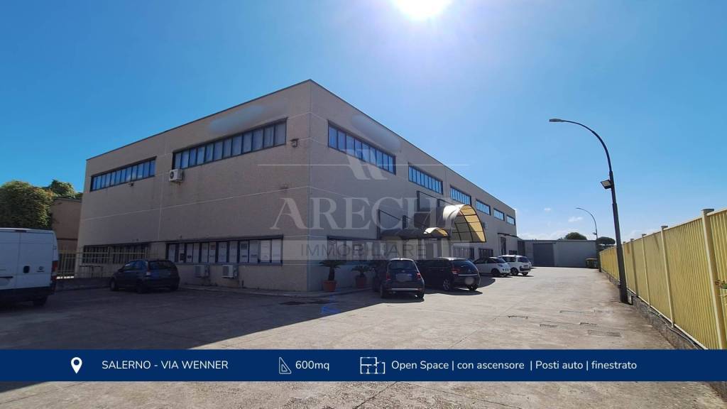 ufficio in affitto a Salerno in zona Zona Industriale