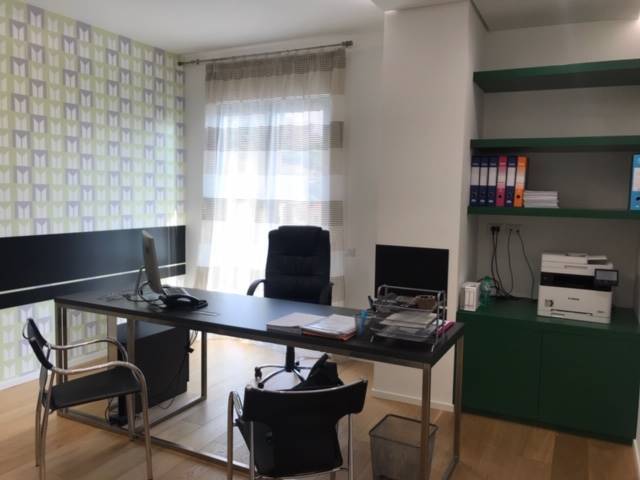 ufficio in affitto a Salerno in zona Irno