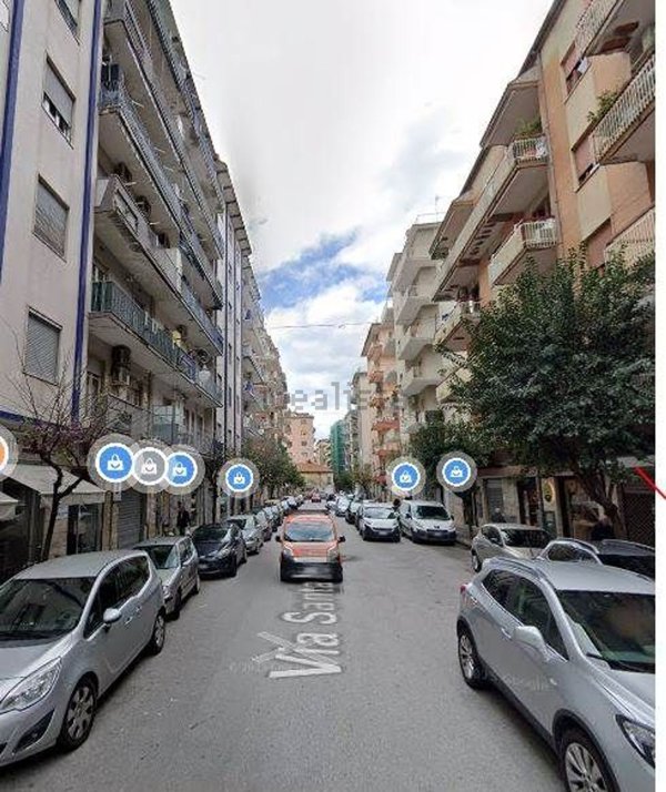 locale commerciale in affitto a Salerno in zona Centro Città