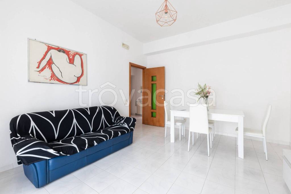 appartamento in affitto a Salerno in zona Calcedonia