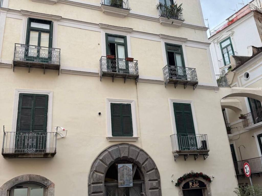 appartamento in affitto a Salerno in zona Centro Città