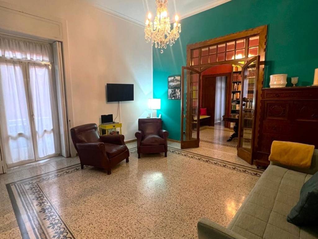 appartamento in affitto a Salerno in zona Centro Città