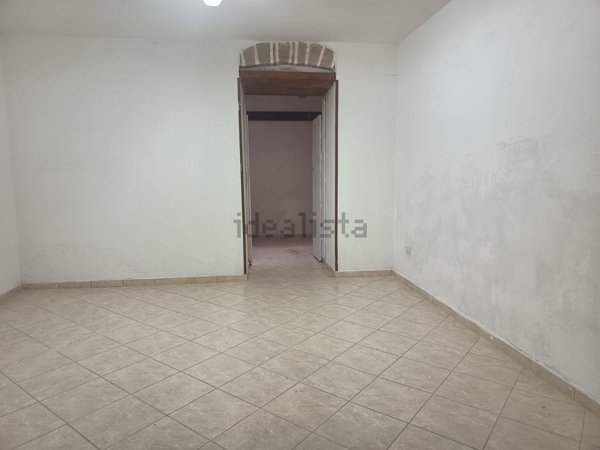 appartamento in affitto a Salerno in zona Centro Città