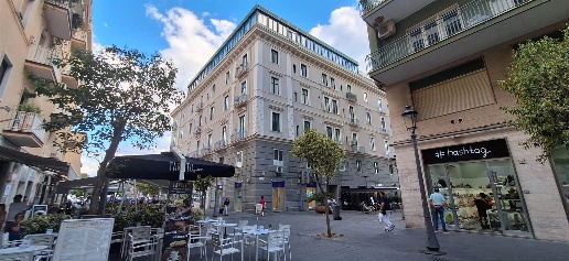 appartamento in affitto a Salerno in zona Centro Città