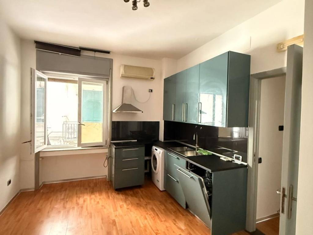 appartamento in affitto a Salerno in zona Centro Città