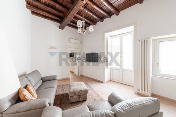 appartamento in affitto a Salerno in zona Centro Città