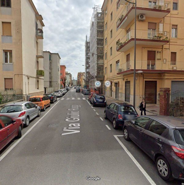 locale commerciale in affitto a Salerno in zona Torrione