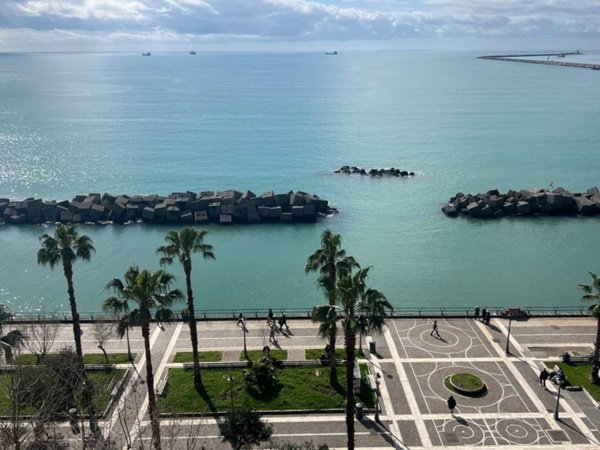 appartamento in affitto a Salerno in zona Centro Città