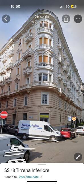 negozio in affitto a Salerno in zona Centro Città