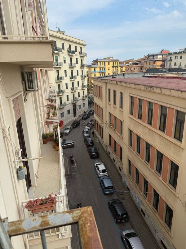 appartamento in affitto a Salerno in zona Centro Città