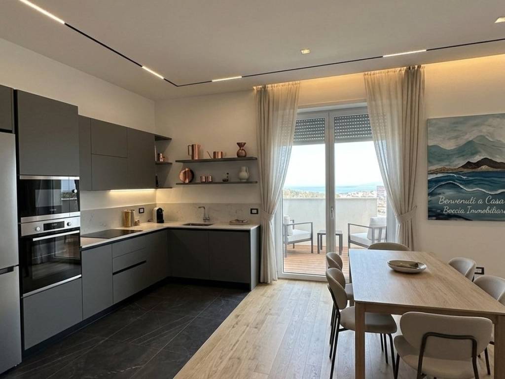 appartamento in affitto a Salerno in zona San Leonardo