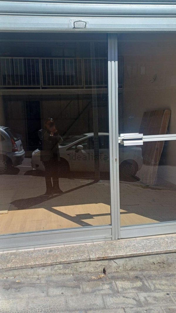 locale commerciale in affitto a Salerno