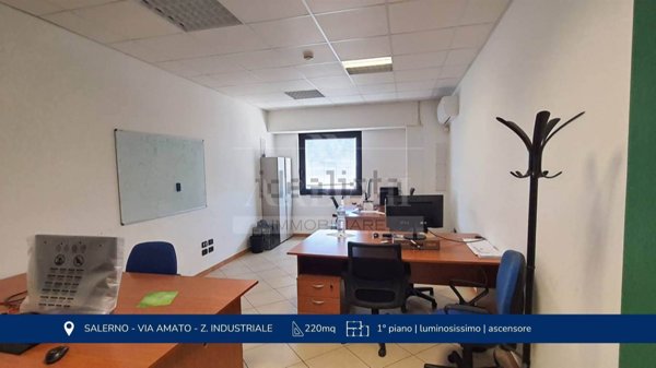 ufficio in affitto a Salerno in zona Zona Industriale