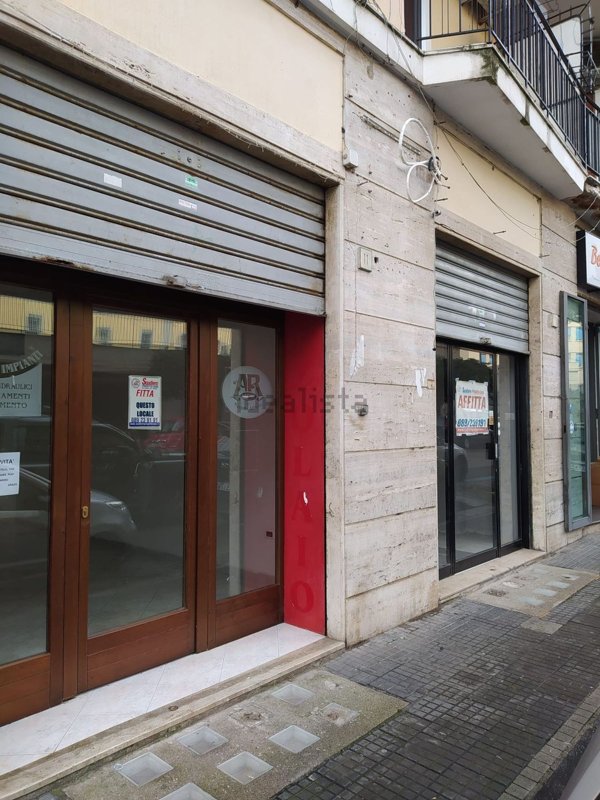 ufficio in affitto a Salerno in zona Torrione