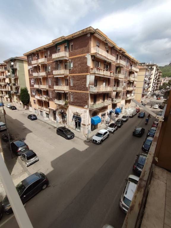 appartamento in affitto a Salerno in zona Pastena